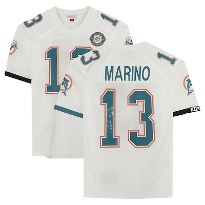 Maillot authentique Mitchell & Ness blanc autographié par Dan Marino des Miami Dolphins avec inscription « HOF 05 »