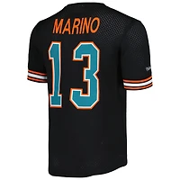 Haut en maille noir pour homme avec nom et numéro de joueur retraité des Miami Dolphins Dan Marino Mitchell & Ness