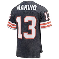 Mitchell & Ness Dan Marino Navy Miami Dolphins Nom et numéro du joueur retraité T-shirt délavé à l'acide pour hommes