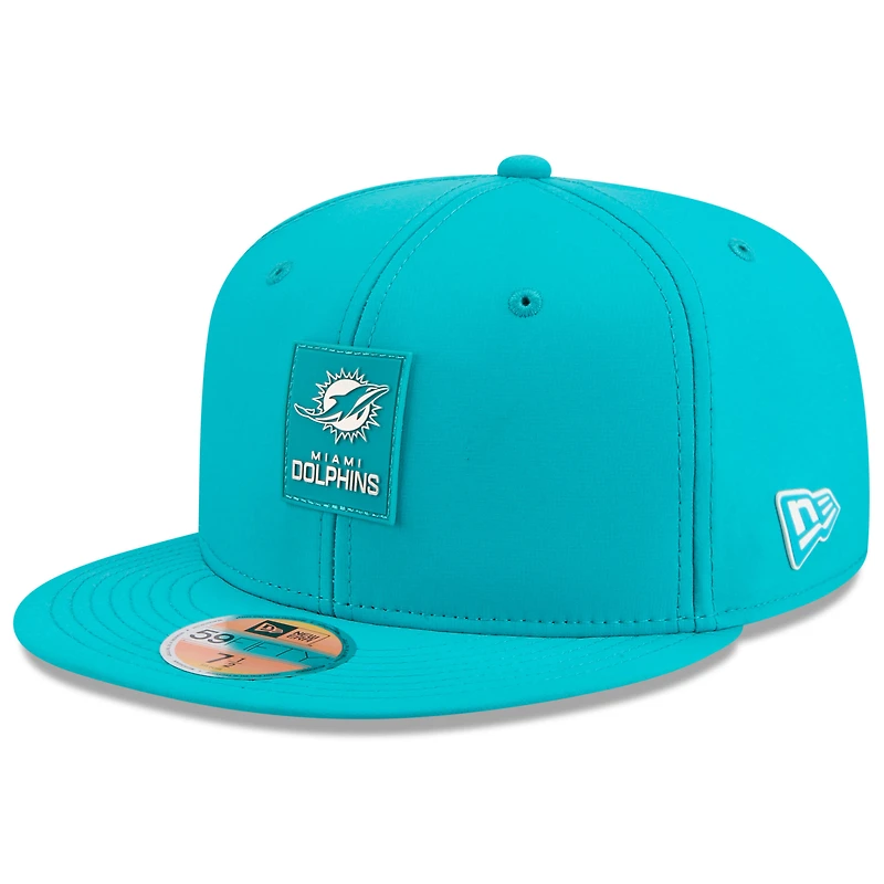 Casquette ajustée New Era Aqua Miami Dolphins 2025 Sideline 59FIFTY pour homme