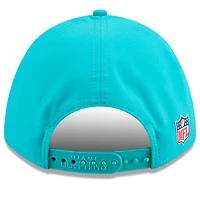 Casquette ajustable New Era Aqua Miami Dolphins 2025 Sideline M-Crown 9FORTY pour homme
