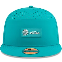 Men's New Era Aqua Miami Dolphins 2025 Sideline Throwback Split Panel 9FIFTY Snapback Hat