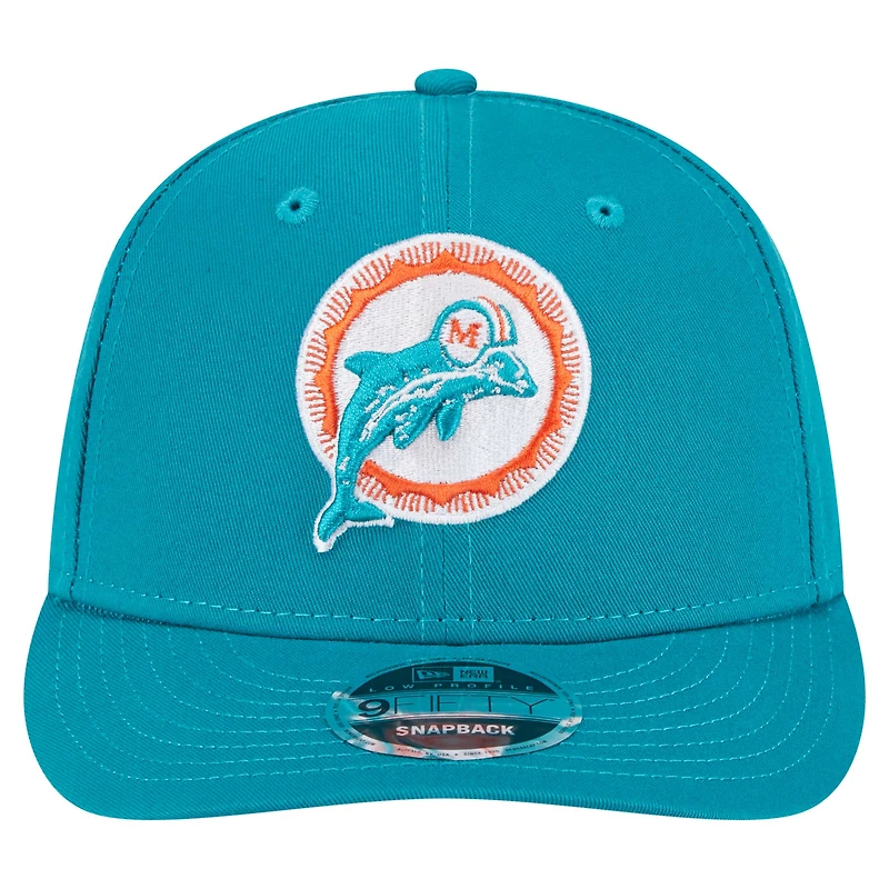 Men's New Era Aqua Miami Dolphins Main Low Profile 9FIFTY Snapback Hat