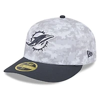 Casquette ajustée à profil bas 59FIFTY Miami Dolphins 2024 Salute To Service pour homme New Era Arctic Camo/Graphite
