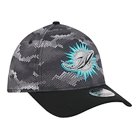 Men's New Era  Black Miami Dolphins Camo A-Frame 39THIRTY Flex Hat
