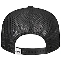 Casquette à visière plate noire New Era Miami Dolphins Main Trucker 9FIFTY pour homme Casquette à visière plate noire New Era Miami Dolphins Main Trucker 9FIFTY pour homme