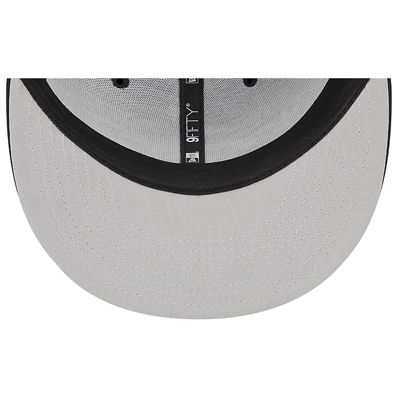 Casquette à visière plate noire New Era Miami Dolphins Main Trucker 9FIFTY pour homme Casquette à visière plate noire New Era Miami Dolphins Main Trucker 9FIFTY pour homme