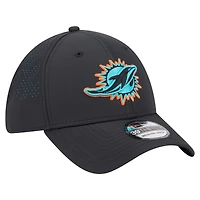 Men's New Era Black Miami Dolphins Night 39THIRTY Flex Hat