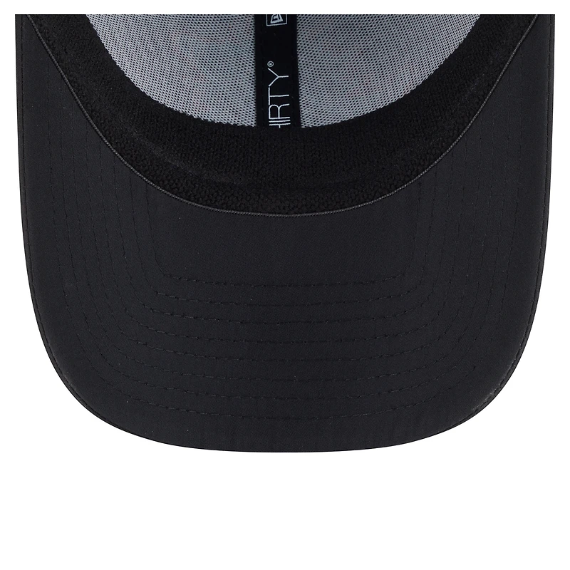 Men's New Era Black Miami Dolphins Night 39THIRTY Flex Hat