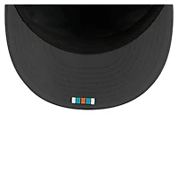 Casquette ajustée New Era 59FIFTY pour homme, couleur anthracite, Miami Dolphins 2025 Sideline, style rétro temps froid.