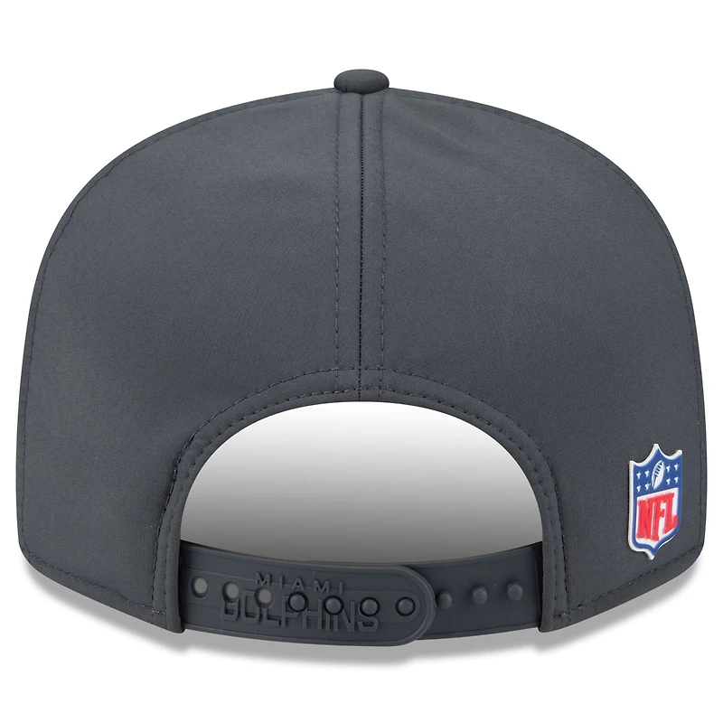 Men's New Era Charcoal Miami Dolphins 2025 Sideline Cold Weather Split Panel 9FIFTY Snapback Hat