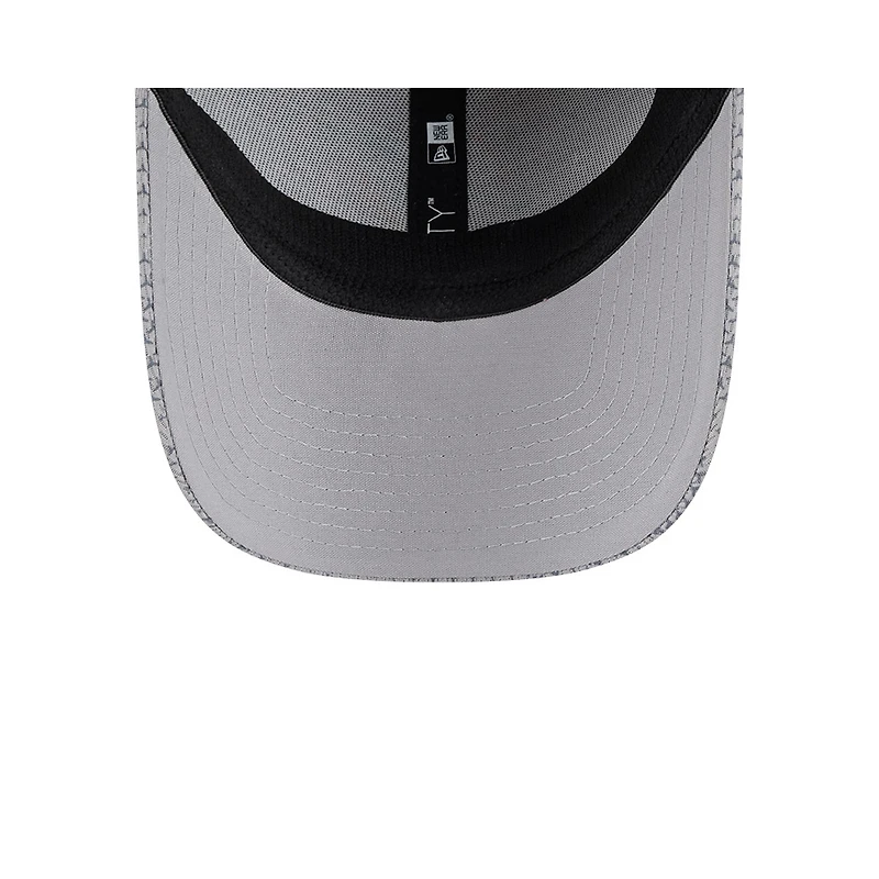 Casquette extensible à bouton-pression New Era pour hommes des Dolphins de Miami 2024 Sideline 9FORTY grise
