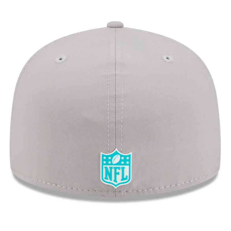 Casquette ajustée New Era grise Miami Dolphins 2025 Sideline Quill Tech 59FIFTY pour homme