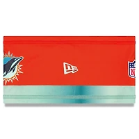 Bandeau orange New Era pour homme, collection Rivalries 2025 des Dolphins de Miami