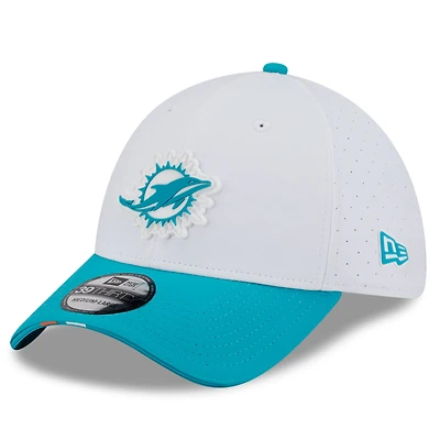 Men's New Era  White/Aqua Miami Dolphins 2025 NFL Training Camp 39THIRTY Flex Hat