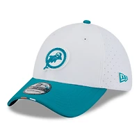 Men's New Era  White/Aqua Miami Dolphins 2025 NFL Training Camp Throwback Logo 39THIRTY Flex Hat