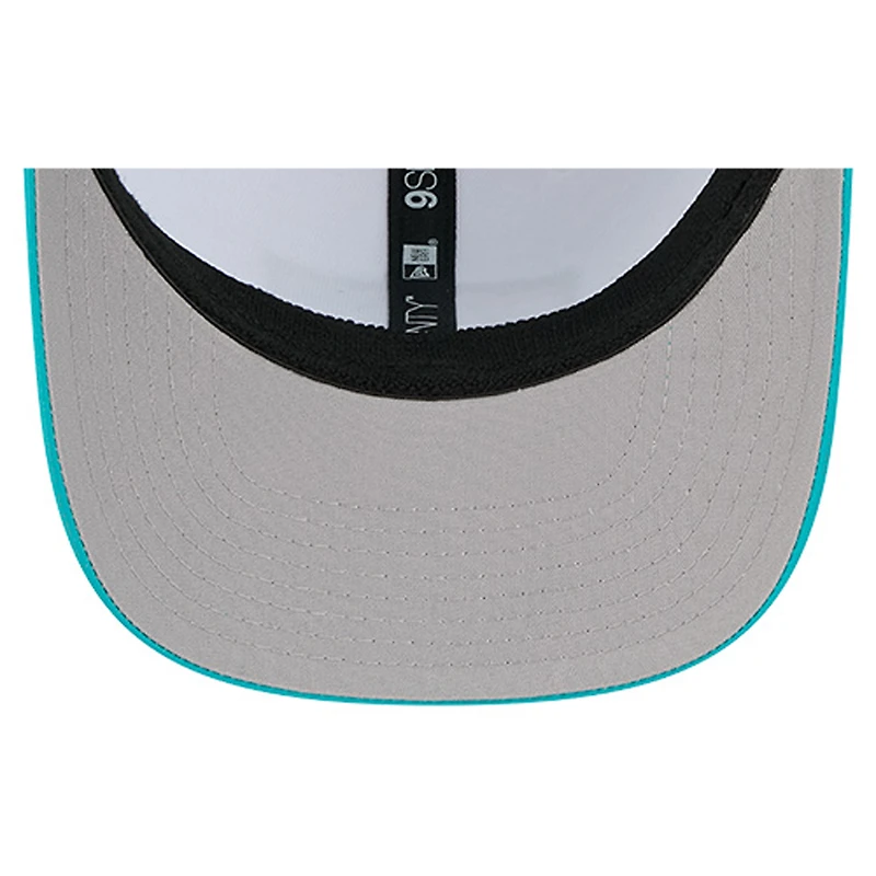 Casquette ajustable New Era 9SEVENTY blanche/aqua pour homme, Miami Dolphins Established Patch