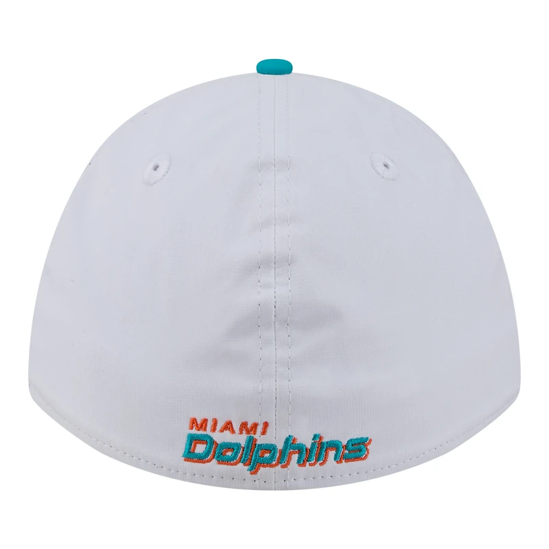 Casquette New Era pour homme, blanche et turquoise, avec écusson des Miami Dolphins, modèle 39THIRTY, A monture couronne perforée.