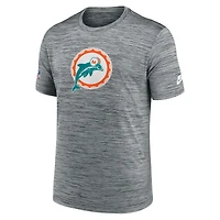T-shirt Nike gris Miami Dolphins Sideline Velocity Throwback Logo Dri-FIT pour homme