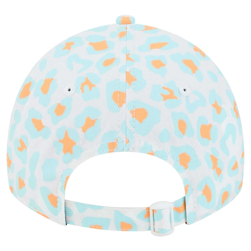 Casquette ajustable Active Leopard 9TWENTY Miami Dolphins blanche New Era pour femme