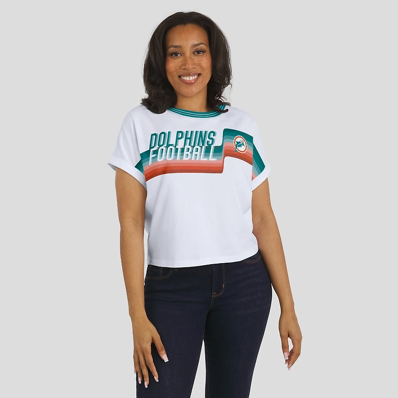 T-shirt court à rayures centrales blanc pour femme WEAR by Erin Andrews, motif Dolman, des Dolphins de Miami