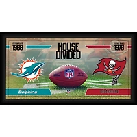 Collage de football encadré 10" x 20" des Dolphins de Miami contre les Buccaneers de Tampa Bay