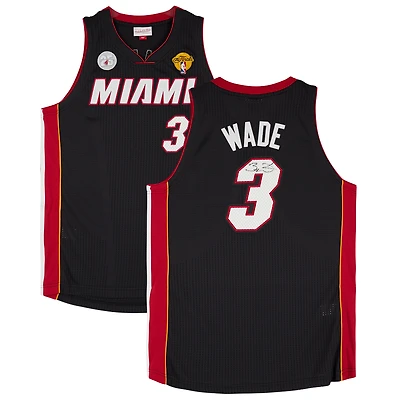 Maillot authentique noir autographié par Dwyane Wade des Miami Heat, Mitchell & Ness 2012-13, avec écussons 25e anniversaire et finales NBA