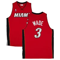 Maillot rouge Swingman autographié par Dwyane Wade Miami Heat avec Mitchell & Ness et inscription « 3x NBA Champ »