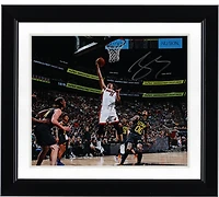 Photographie autographiée de Jaime Jaquez Jr. Miami Heat contre Utah Jazz 8" x 10"