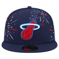 Casquette ajustée 59FIFTY Miami Heat Americana Fireworks de New Era pour homme, bleu marine