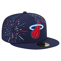 Casquette ajustée 59FIFTY Miami Heat Americana Fireworks de New Era pour homme, bleu marine