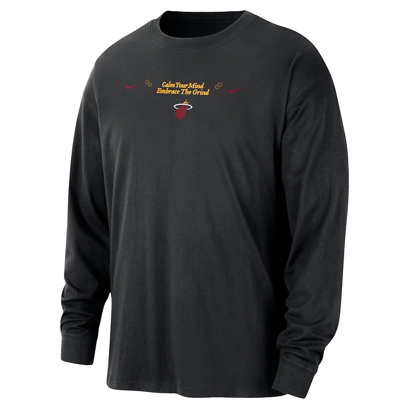 T-shirt à manches longues surdimensionné Nike Miami Heat Courtside pour homme, noir