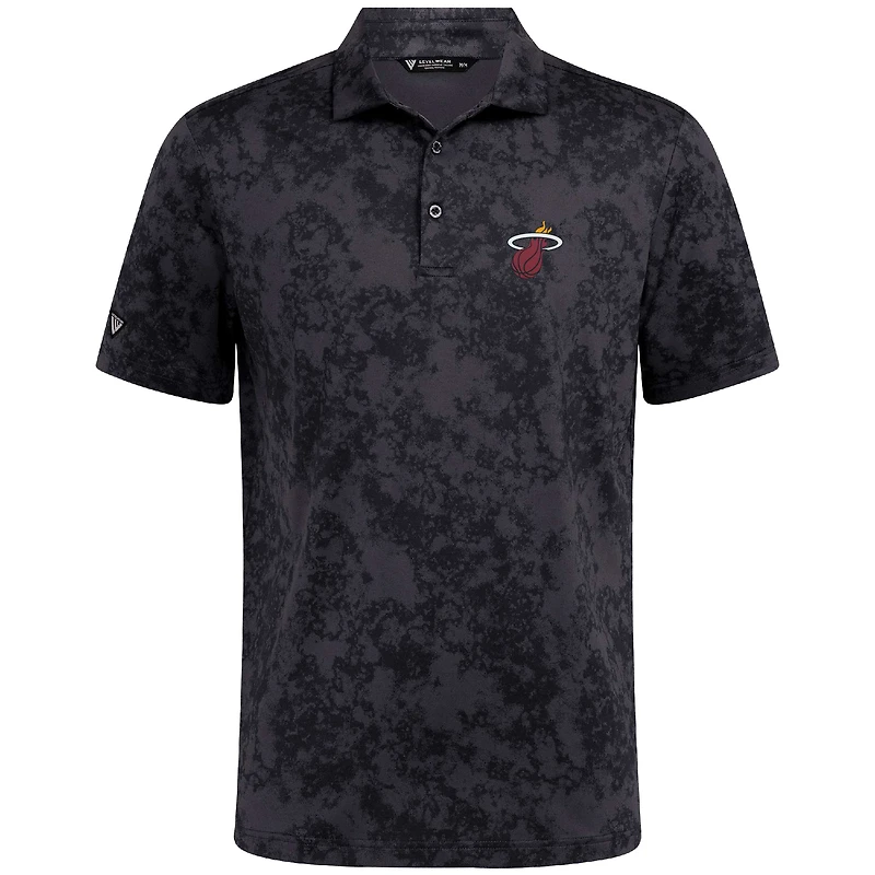 Polo noir Whisper pour homme Levelwear des Miami Heat