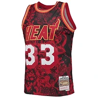 Maillot Swingman du Nouvel An lunaire Mitchell & Ness Alonzo Mourning pour hommes, rouge Miami Heat Hardwood Classics 1996/97