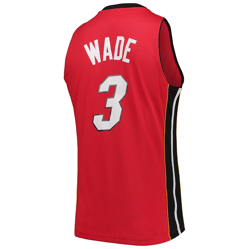 Maillot Swingman Mitchell & Ness Dwyane Wade Miami Heat Hardwood Classics rouge pour hommes