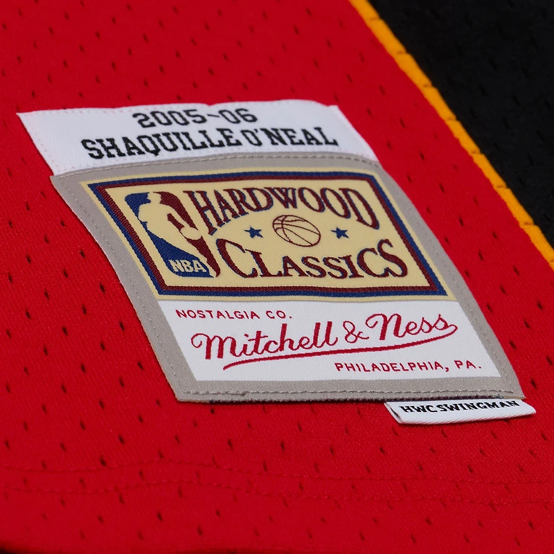 Men's Mitchell & Ness Shaquille O'Neal White Miami Heat 2007/08 Hardwood Classics Swingman Jersey