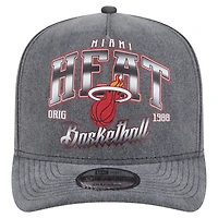 Men's New Era  Charcoal Miami Heat Throwback Washed Pre-Curved 9FIFTY Snapback Hat