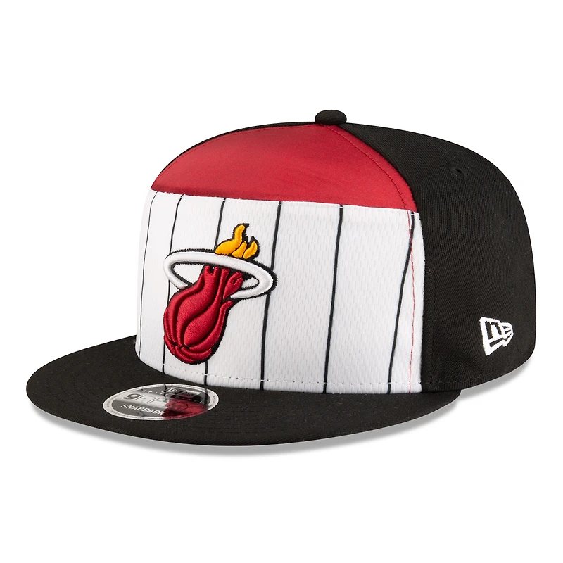 Casquette snapback 9FIFTY blanche/noire pour homme New Era Miami Heat 2025 NBA Tip Off Split Panel