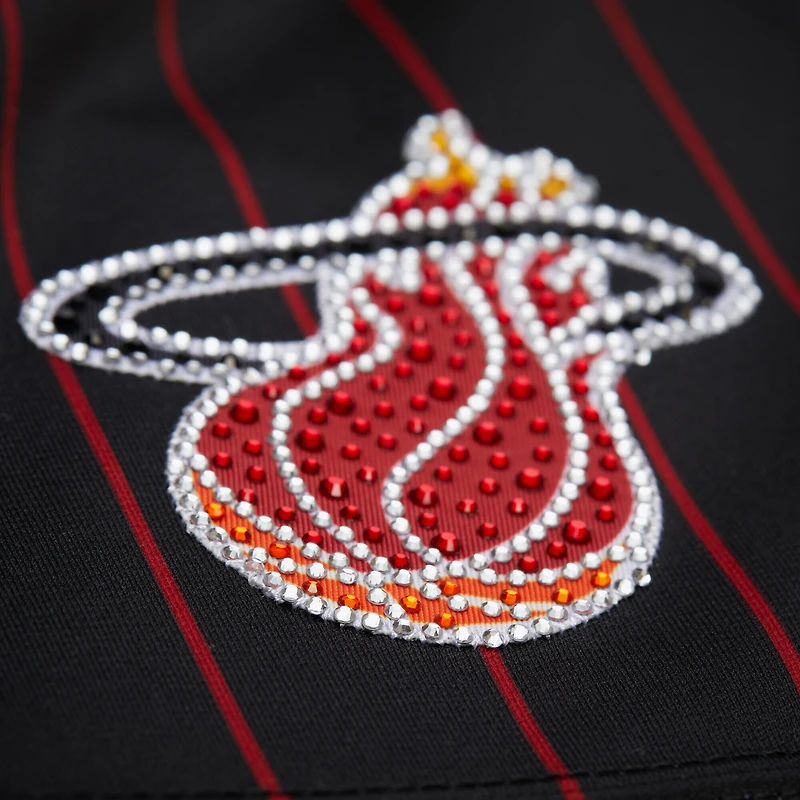 Maillot de football court noir pour femme Mitchell & Ness x DANNIJO Miami Heat