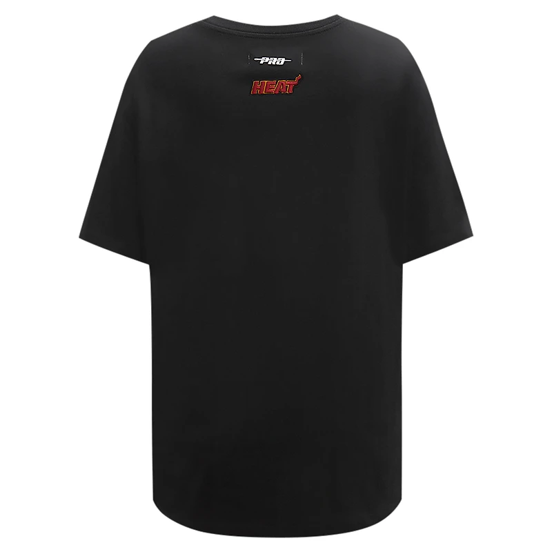 T-shirt petit ami Pro Standard noir Miami Heat Script pour femmes