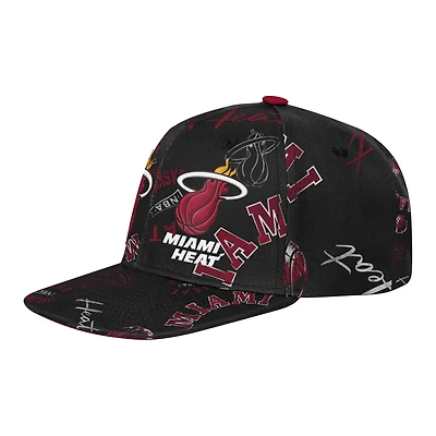 Casquette snapback noire à imprimé intégral Miami Heat Street Hooper pour jeunes Outerstuff