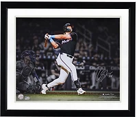 Photo dédicacée de Kyle Stowers (Miami Marlins) - 40 x 50 cm (16 x 20 pouces) - Coup de circuit victorieux
