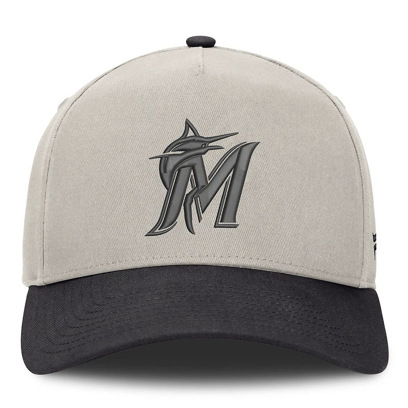 Casquette ajustable Wonder A-Frame Miami Marlins pour homme, couleur pierre/graphite, de la marque Fanatics.