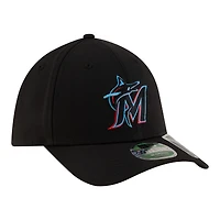Men's New Era  Black Miami Marlins Player Replica 39THIRTY M-Crown Flex Hat