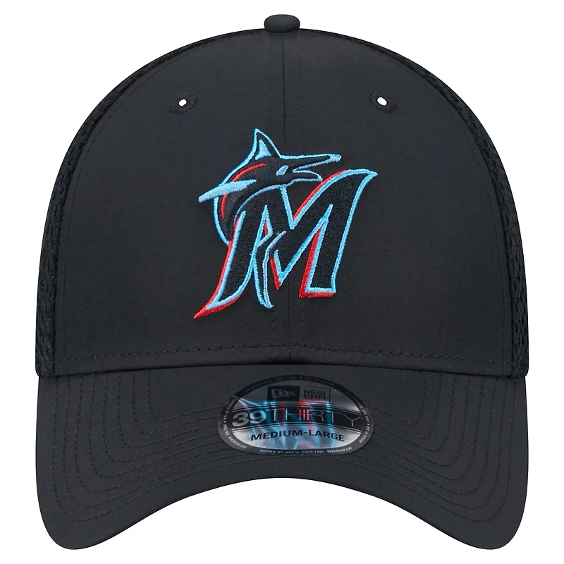 Casquette flexible Miami Marlins Team Tone 39THIRTY New Era noire pour hommes