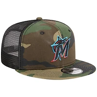 Casquette New Era Camo Miami Marlins Woodland Camo Trucker 9FIFTY Snapback pour homme