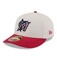 Casquette ajustée 59FIFTY à profil bas du 4 juillet New Era pour hommes, kaki/rouge, Miami Marlins 2024