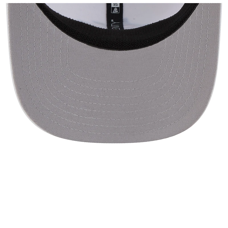 Men's New Era White Miami Marlins Evergreen Performance 9SEVENTY Adjustable Hat