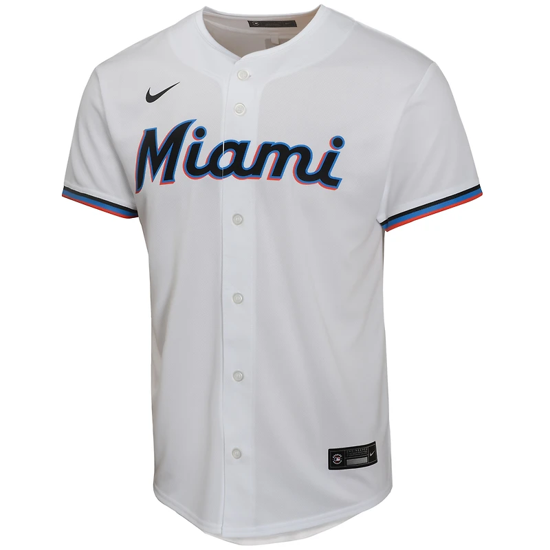 Maillot de joueur à domicile Nike Sandy Alcantara blanc des Miami Marlins pour jeunes