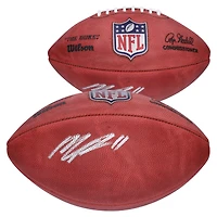 Ballon de football professionnel Wilson Duke dédicacé par Micah Parsons des Green Bay Packers